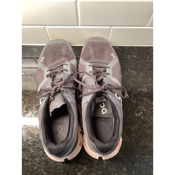 On Running Women's Cloudflow Running Sneakers Shoes Athletic Black Pink SZ W9.5 - Picture 8 of 11